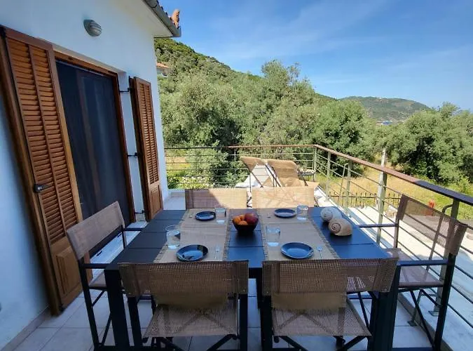 Omikron Hébergement de vacances